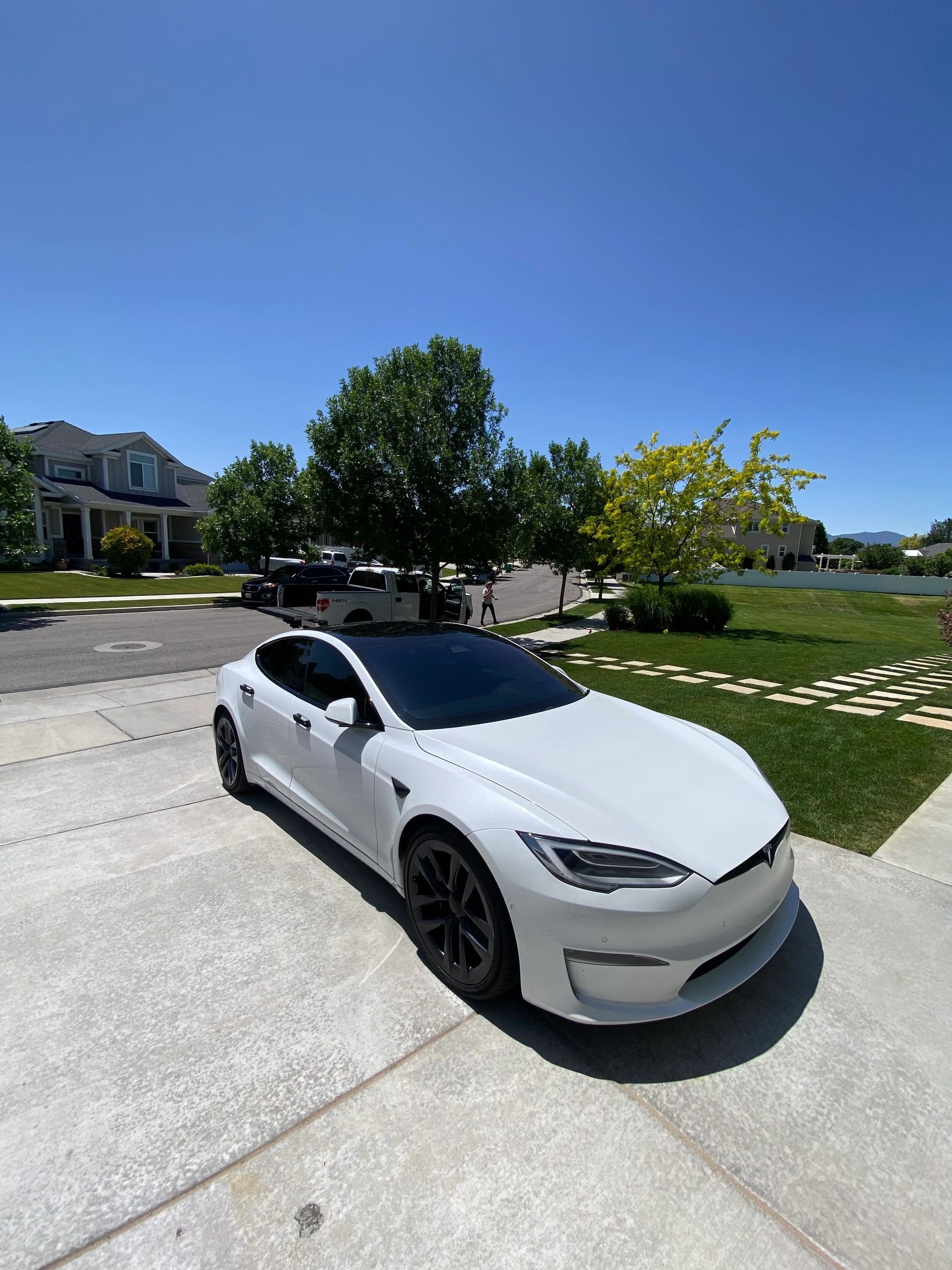Gold detail package — full shampoo, stain removal, wheel wax and 30-day paint protection